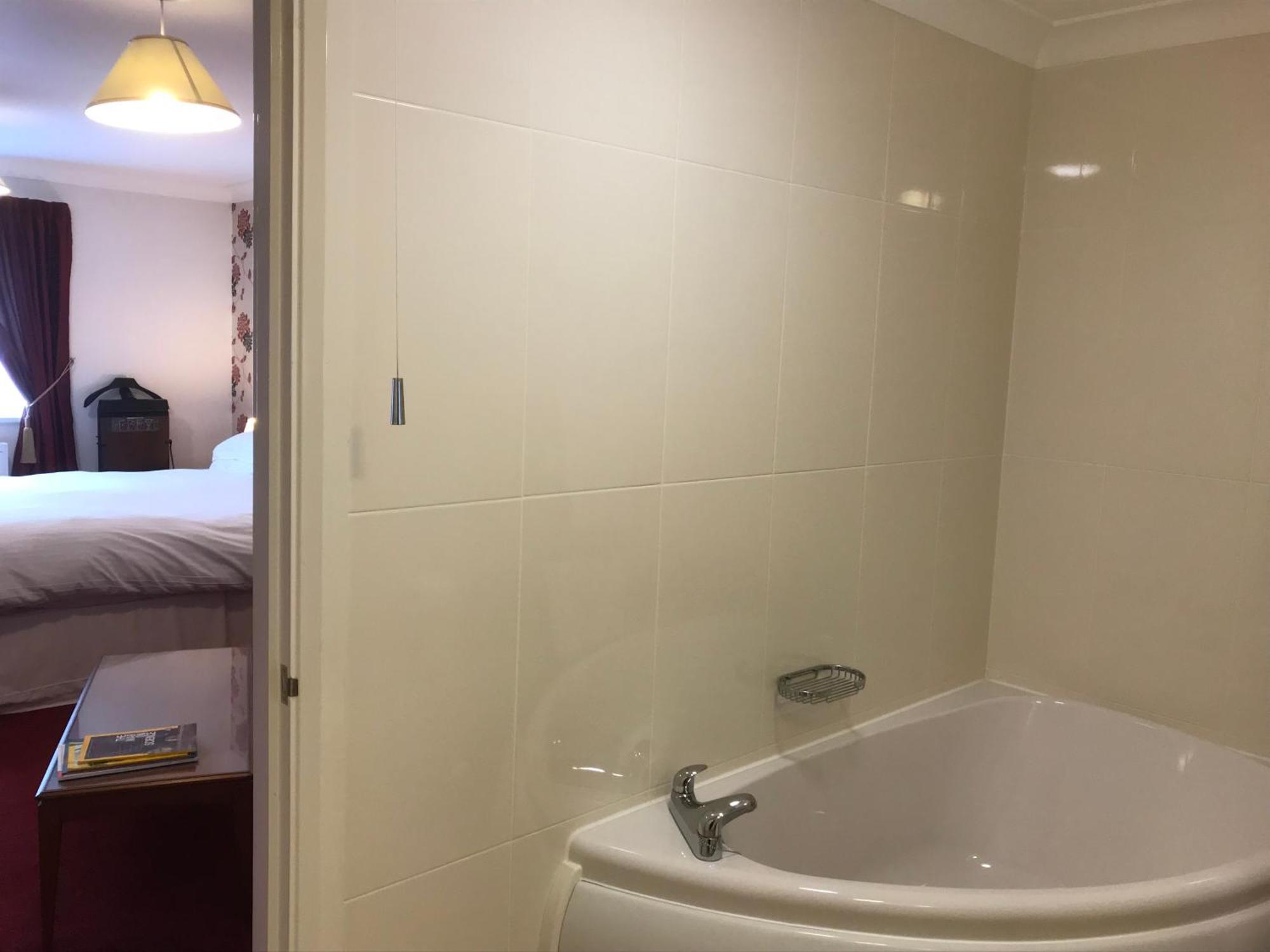 Merton House Worthing Room photo